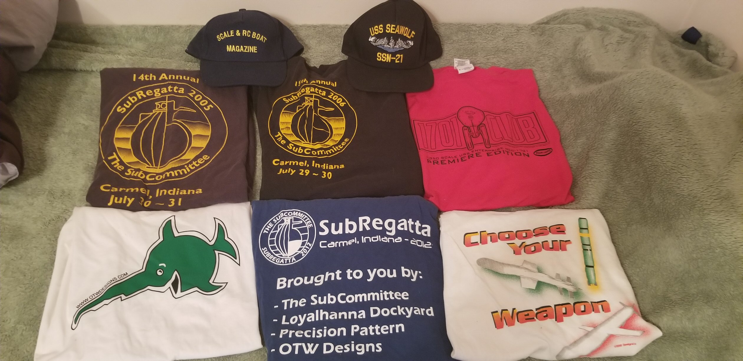 Click image for larger version

Name:	shirts.jpg
Views:	311
Size:	611.0 KB
ID:	148115