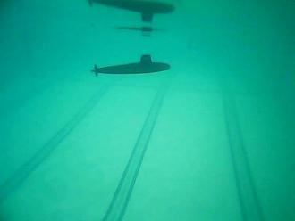 Click image for larger version

Name:	shark_1.jpg
Views:	231
Size:	26.7 KB
ID:	150665