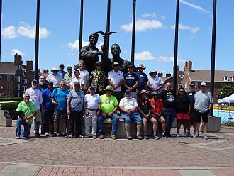 Click image for larger version

Name:	sub captains.jpg
Views:	255
Size:	1.73 MB
ID:	151215