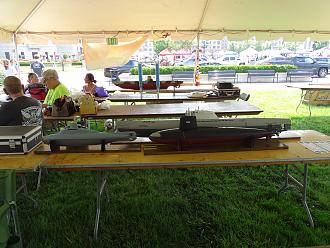 Click image for larger version

Name:	Bruce's subs.jpg
Views:	62
Size:	1.95 MB
ID:	152396